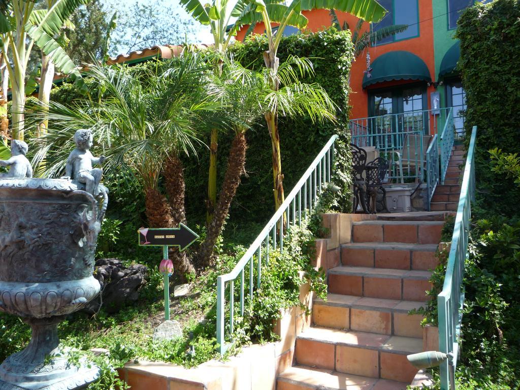 Woodland Hills Calabasas Guesthouses Лос-Анджелес Екстер'єр фото