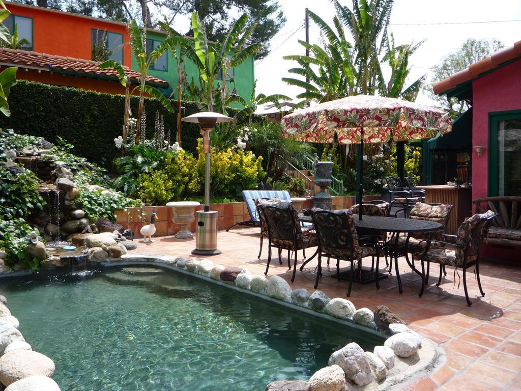 Woodland Hills Calabasas Guesthouses Лос-Анджелес Екстер'єр фото